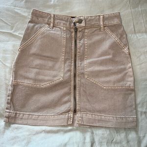 URBAN OUTFITTERS NEW KHAKI JEAN SKIRT